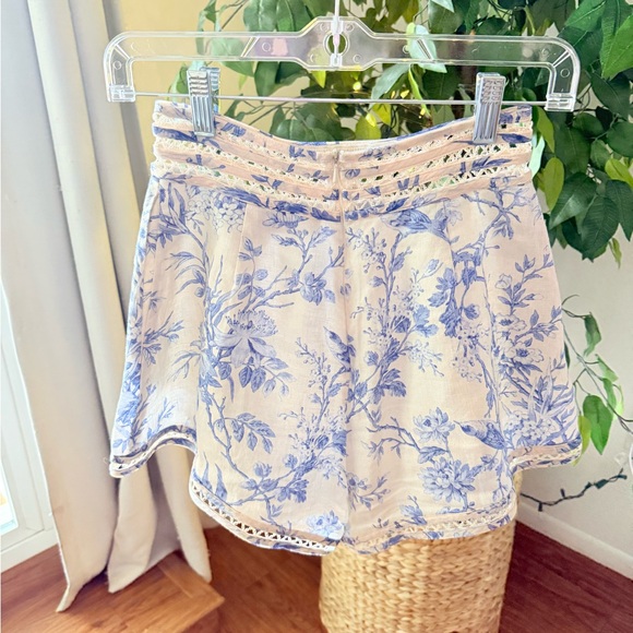 Zimmermann | Floral Linen Mini Shorts - Picture 1 of 11